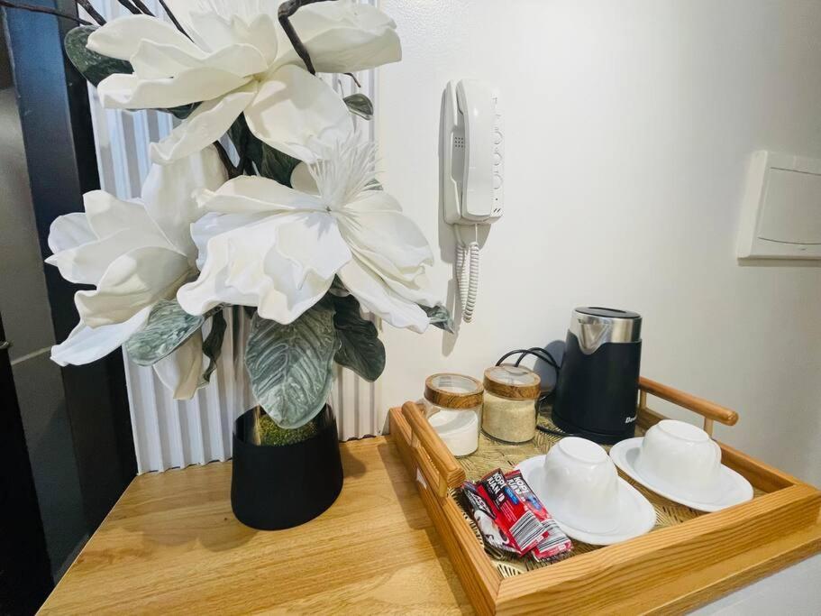 Marias Suite Near Manila Bay Free Use Of Pool 外观 照片